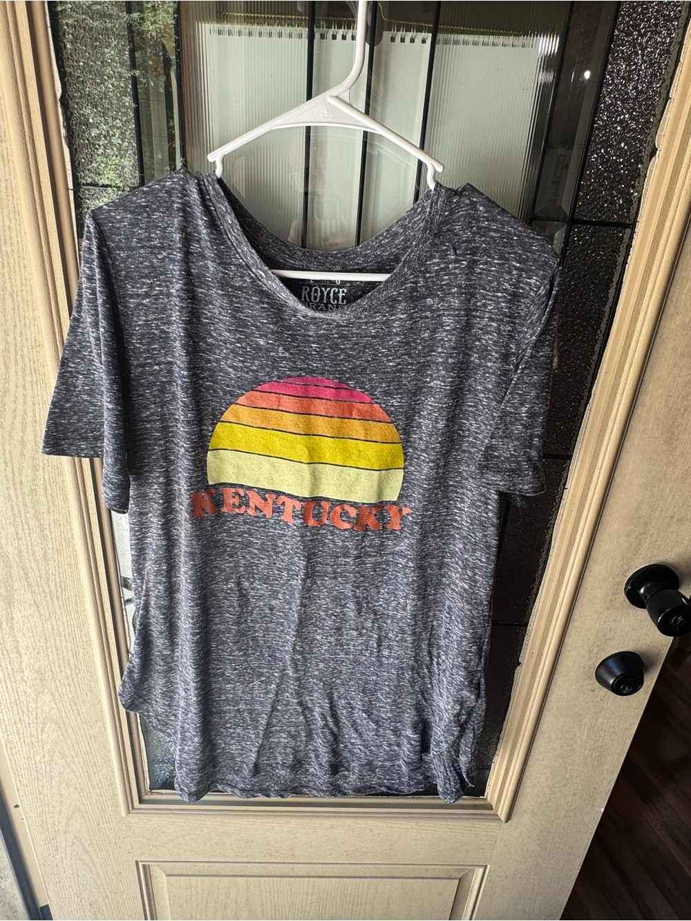 Royce Women's Short-Sleeve Kentucky Graphic Tee - Gray